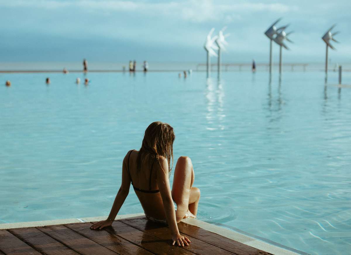 Cairns Esplanade The Lagoon - credit Tourism Tropical North Queensland