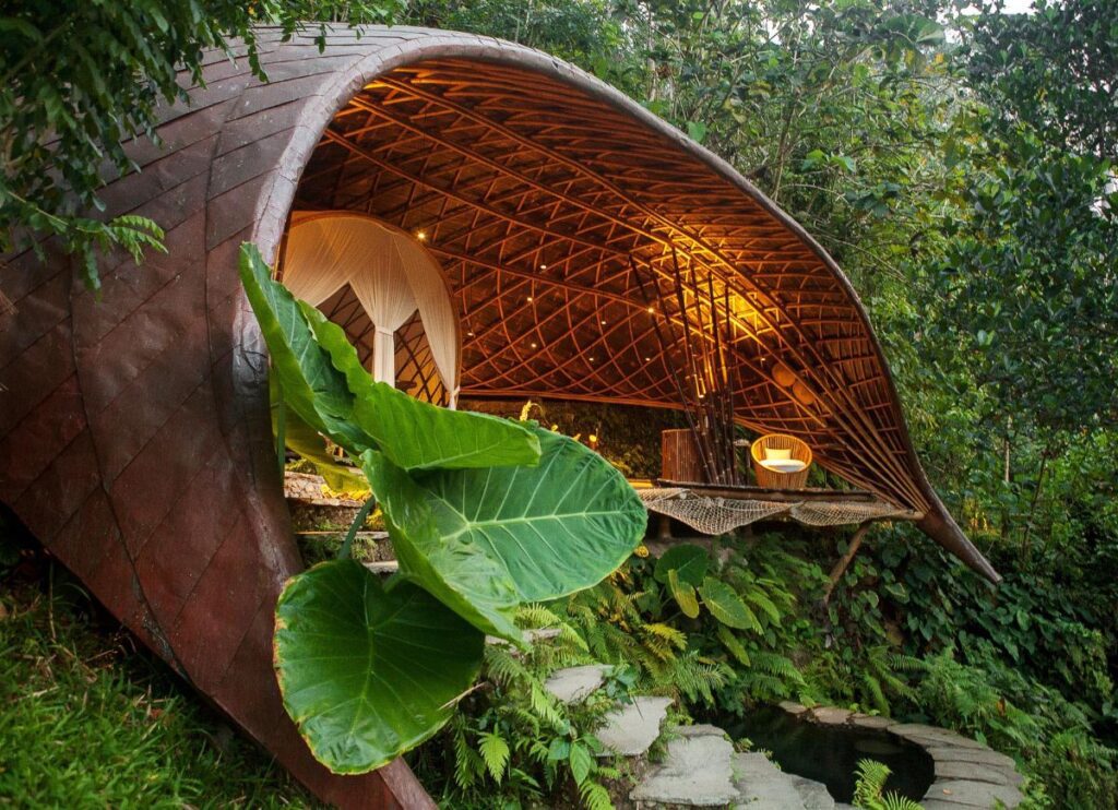 Bamboo architecture - Moonhouse, Bambu Indah, Indonesia