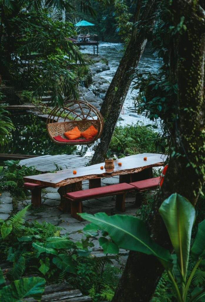 Bamboo architecture - River Warung Komunal table, Indonesia