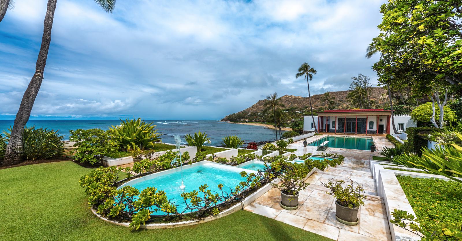 The Famous Hawaiian Mansion That’s a Work of Art