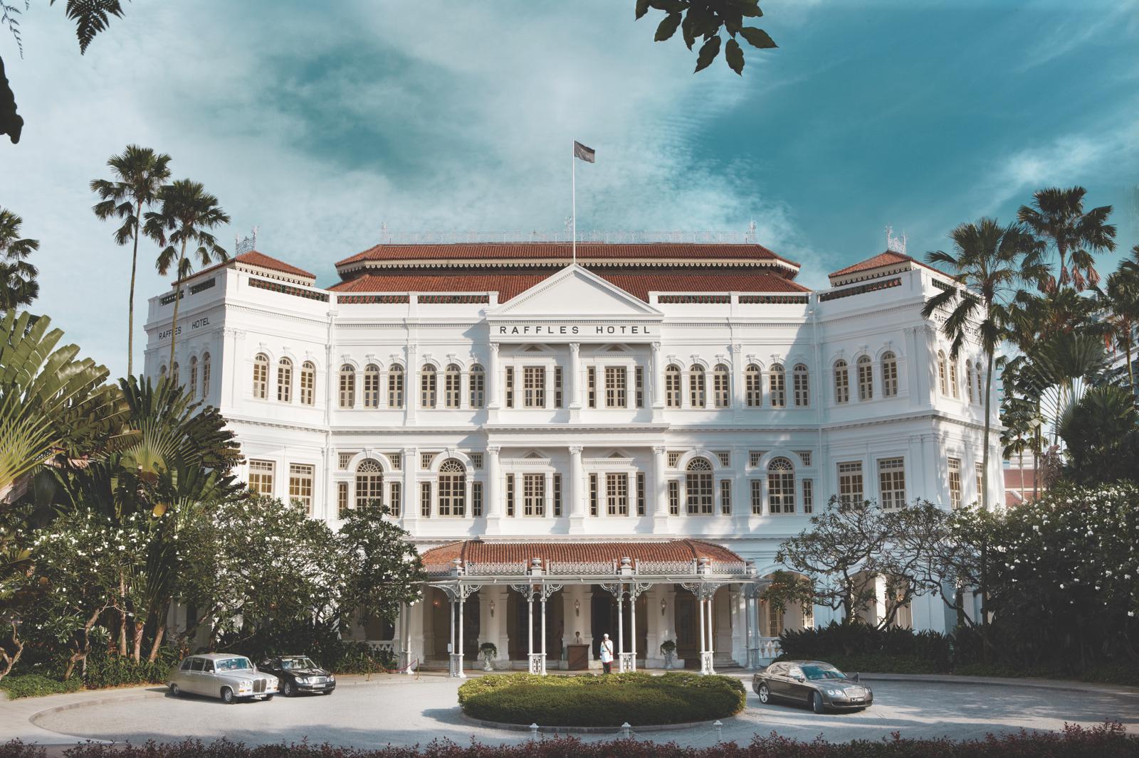 New-Look Raffles Singapore Opens Reservations