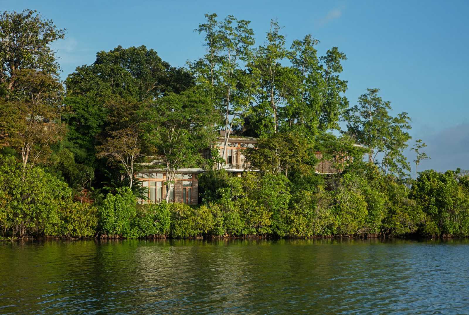 A Lakeside Retreat in Sri Lanka’s Southern Province