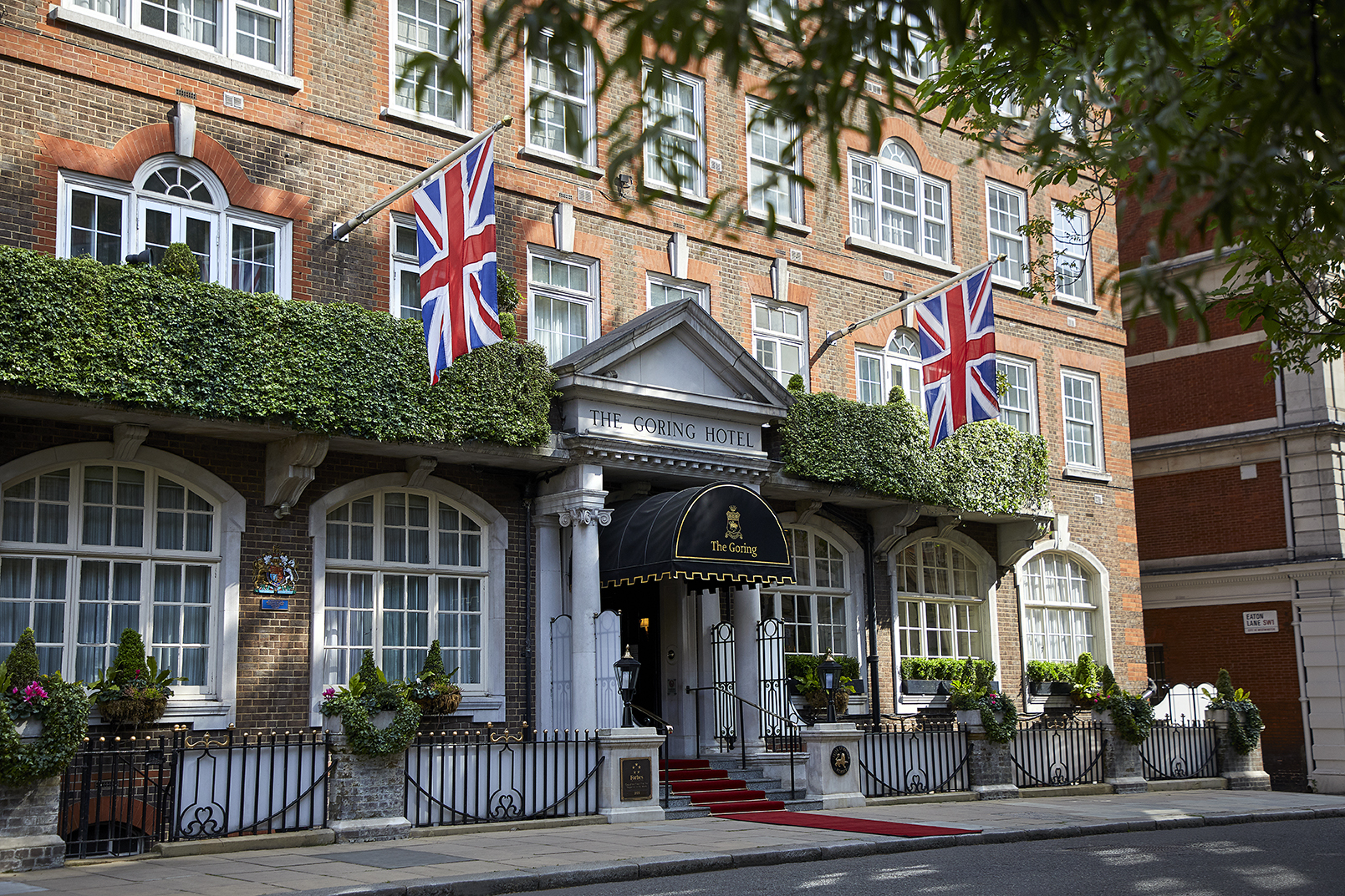 A resplendent afternoon tea at The Goring, London