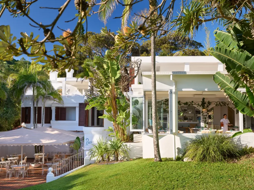 Raes on Wategos, Byron Bay