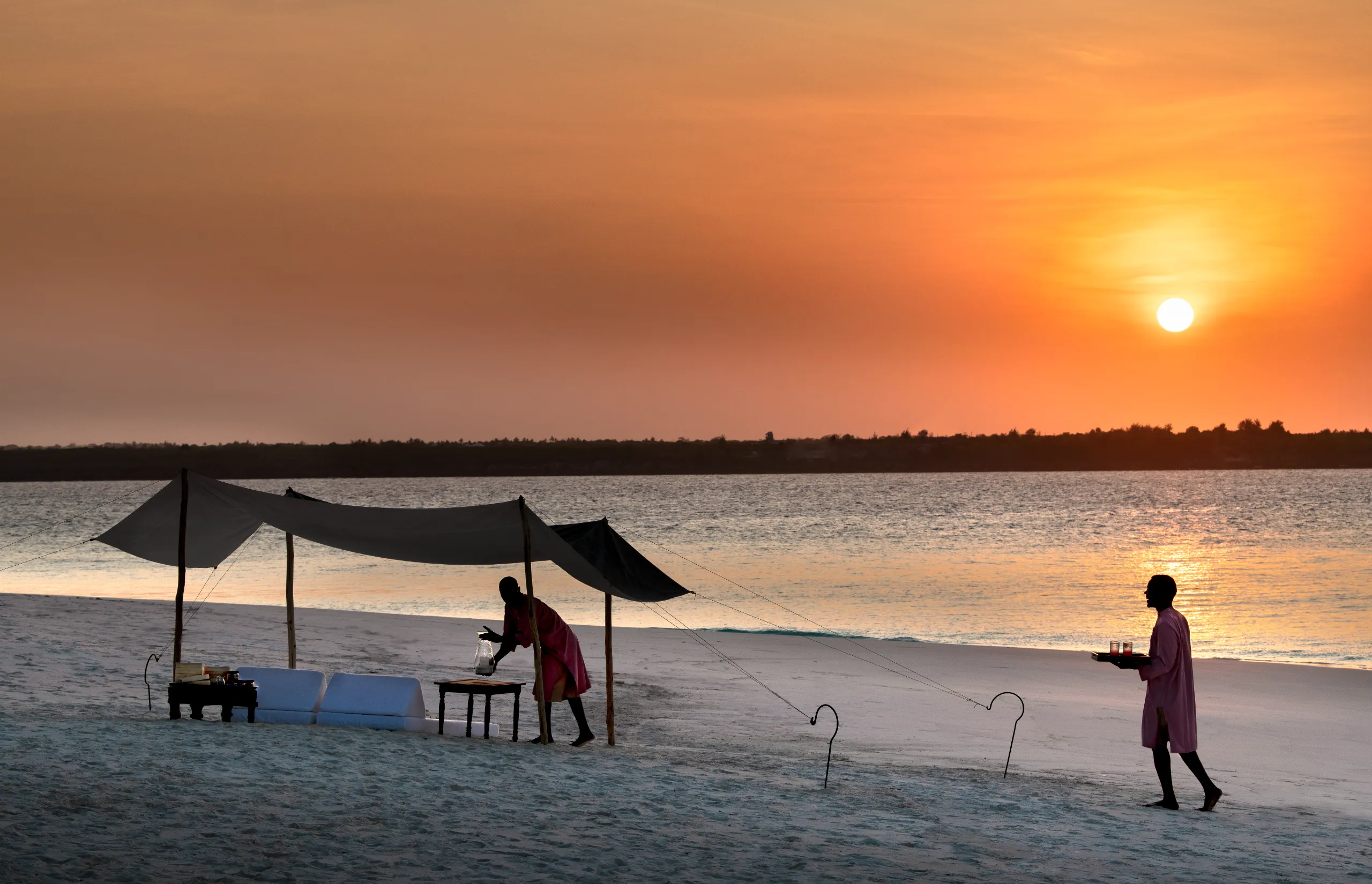 Zanzibar Mnemba Island - dining