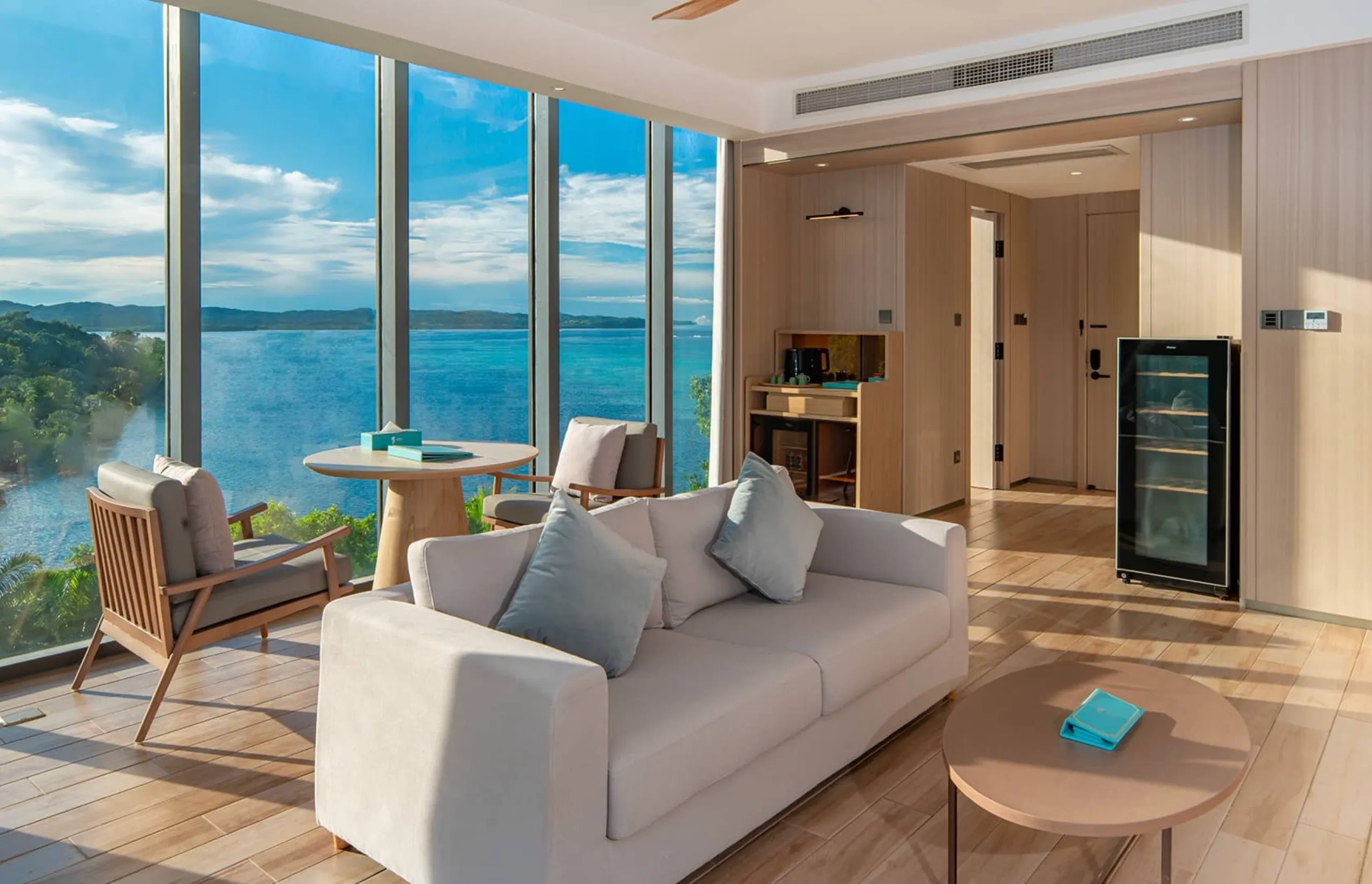 Palau - Room signature sunrise suite