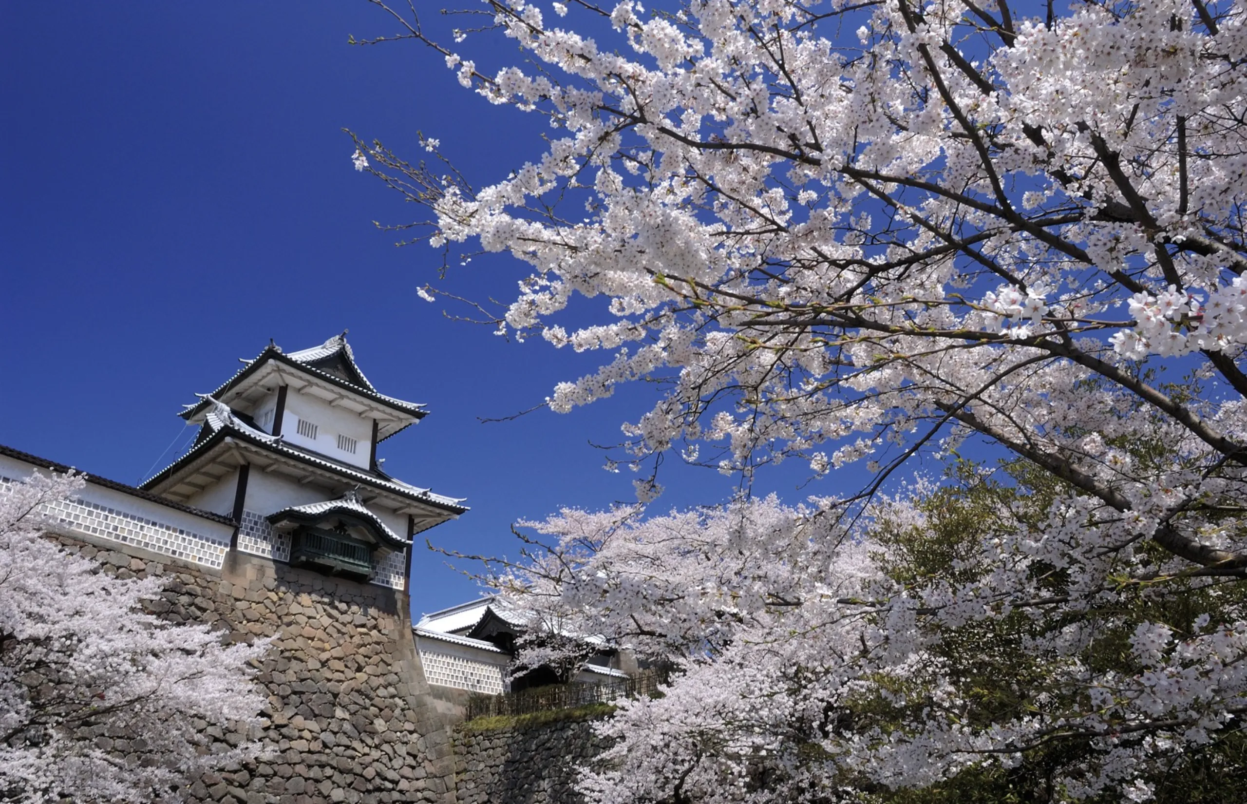 Ishikawa - (bottom) Kanazawa castle spring