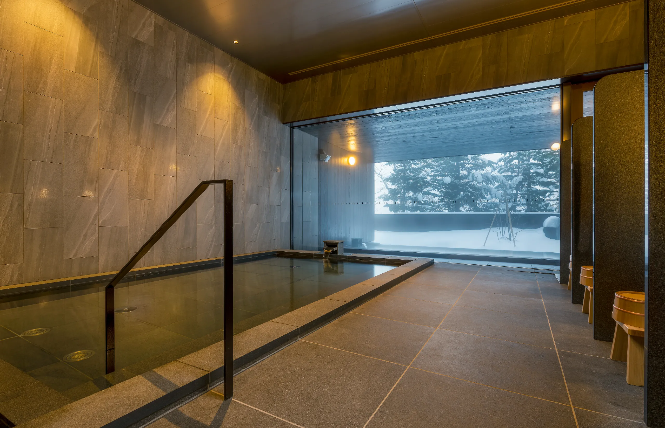 Higashiyama Niseko Village, a Ritz-Carlton Reserve - Onsen - White Season