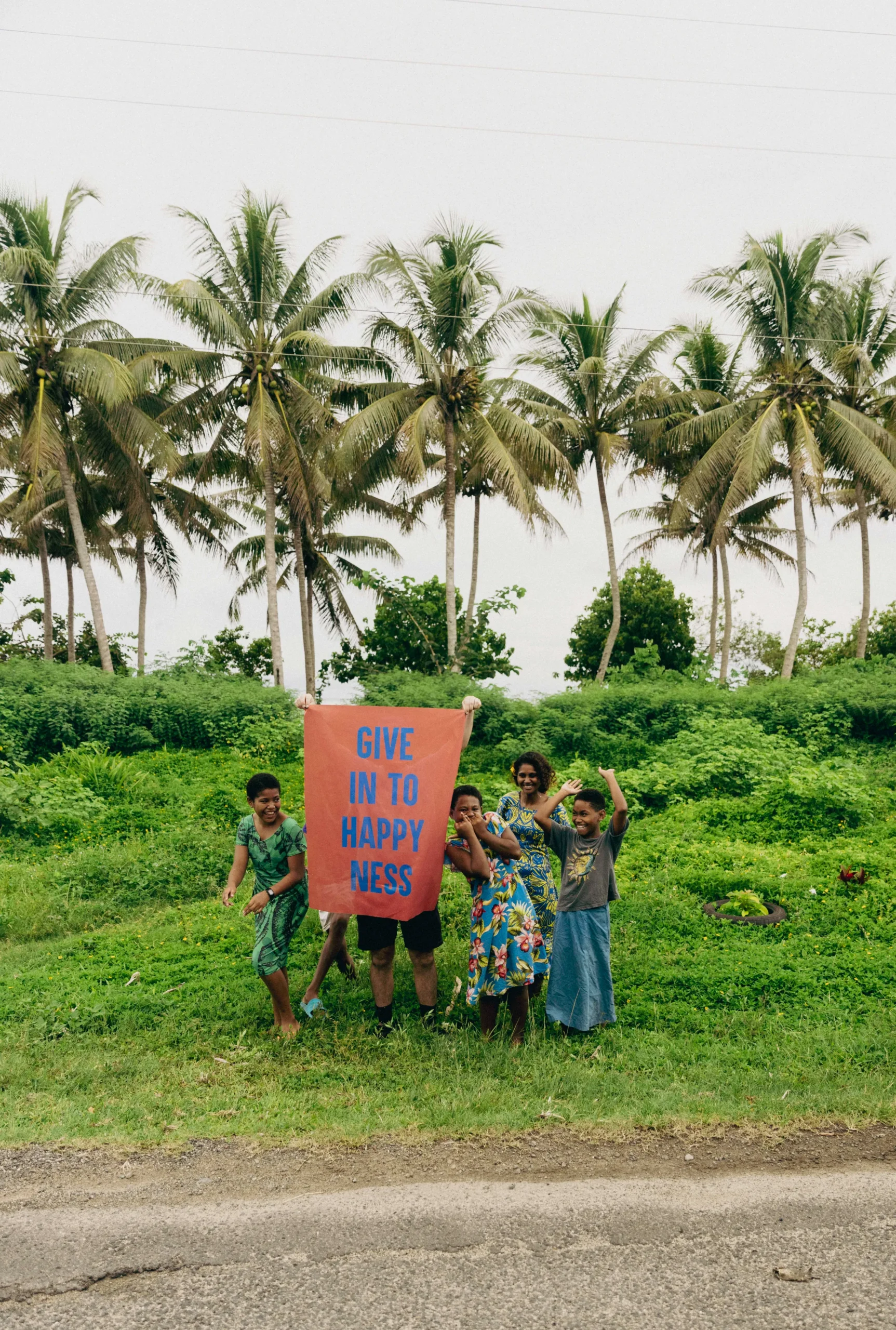 Fiji - Happyness art kids