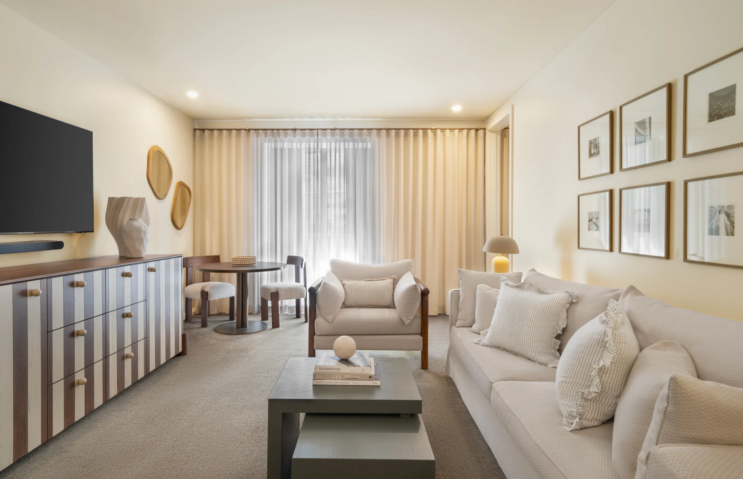 Sofitel Sydney Wentworth - PRESTIGE SUITE