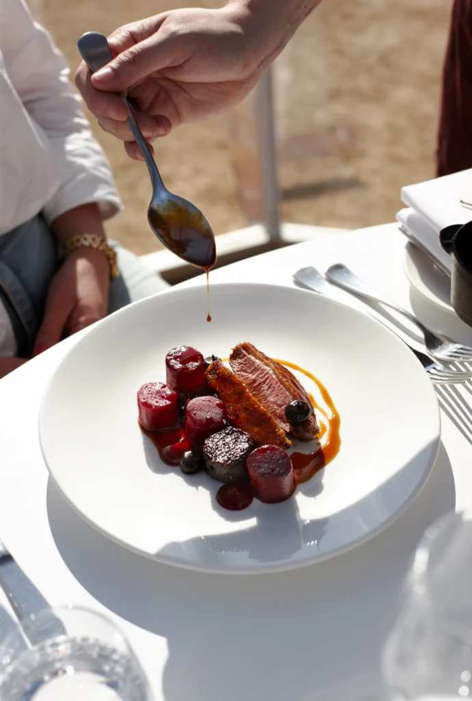 Mona Farm - dining