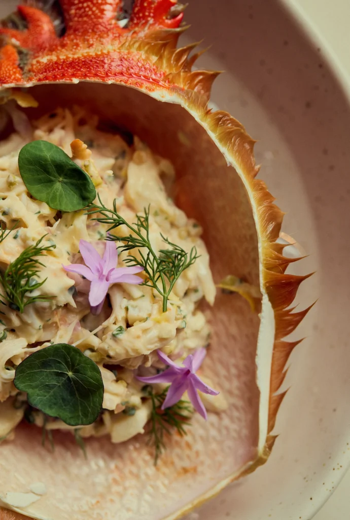 Mondrian Gold Coast | Hand-picked Spanner Crab © Content Lion