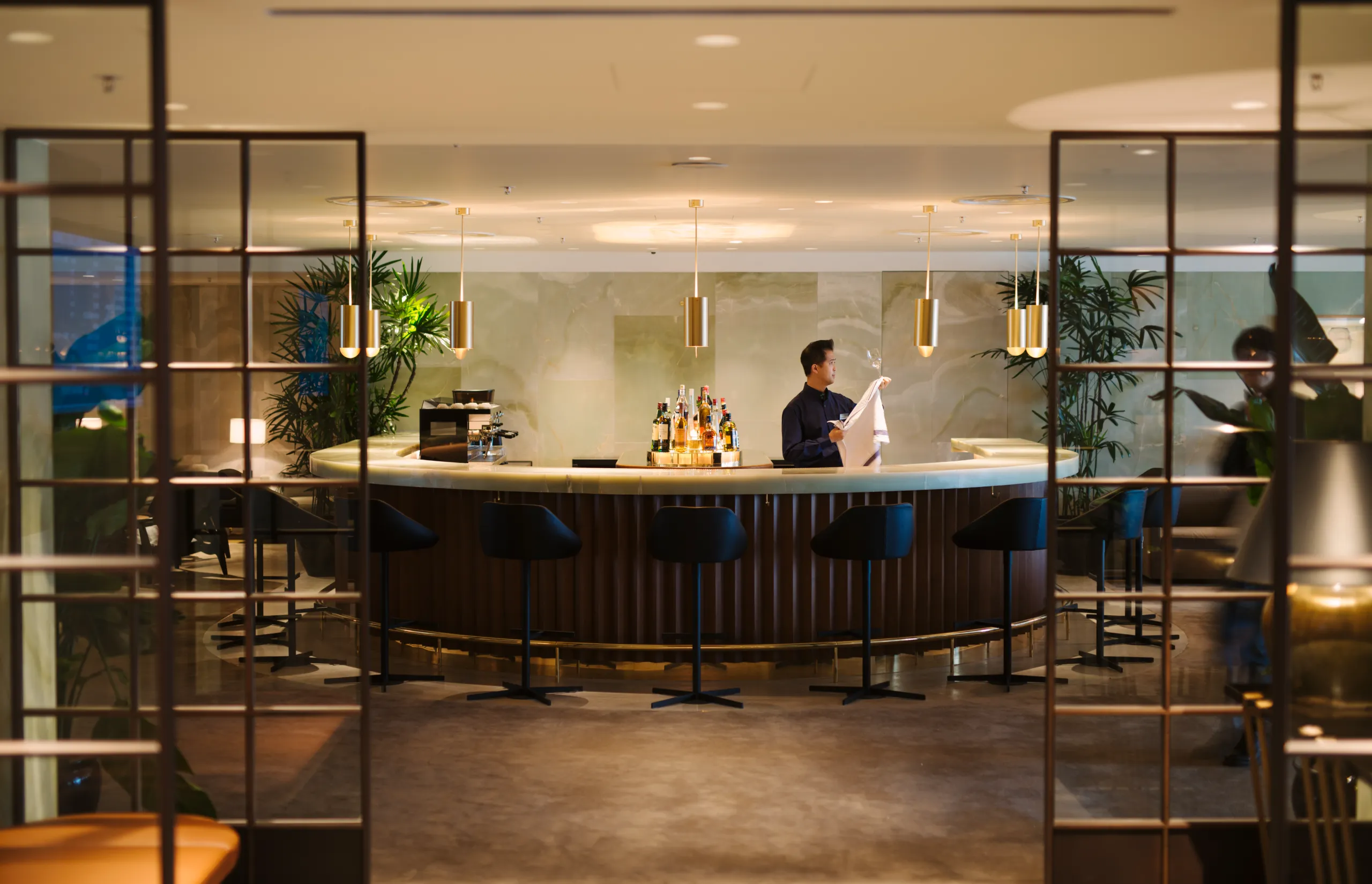 Cathay Pacific | The Pier, First Class Bar