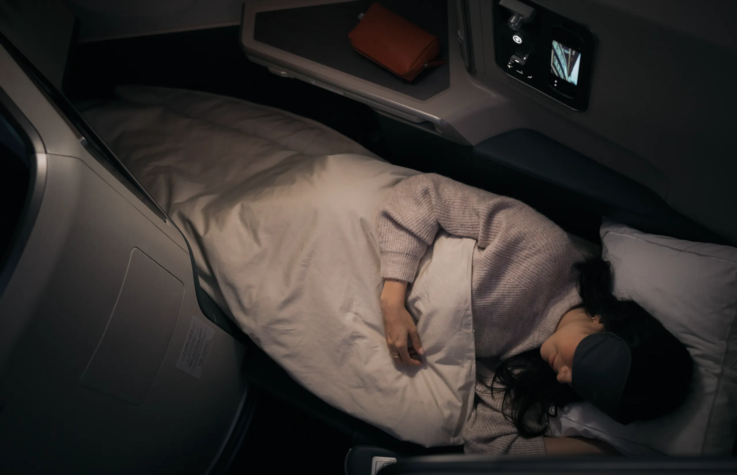 Cathay Pacific | CX Business | Bedding Sleep