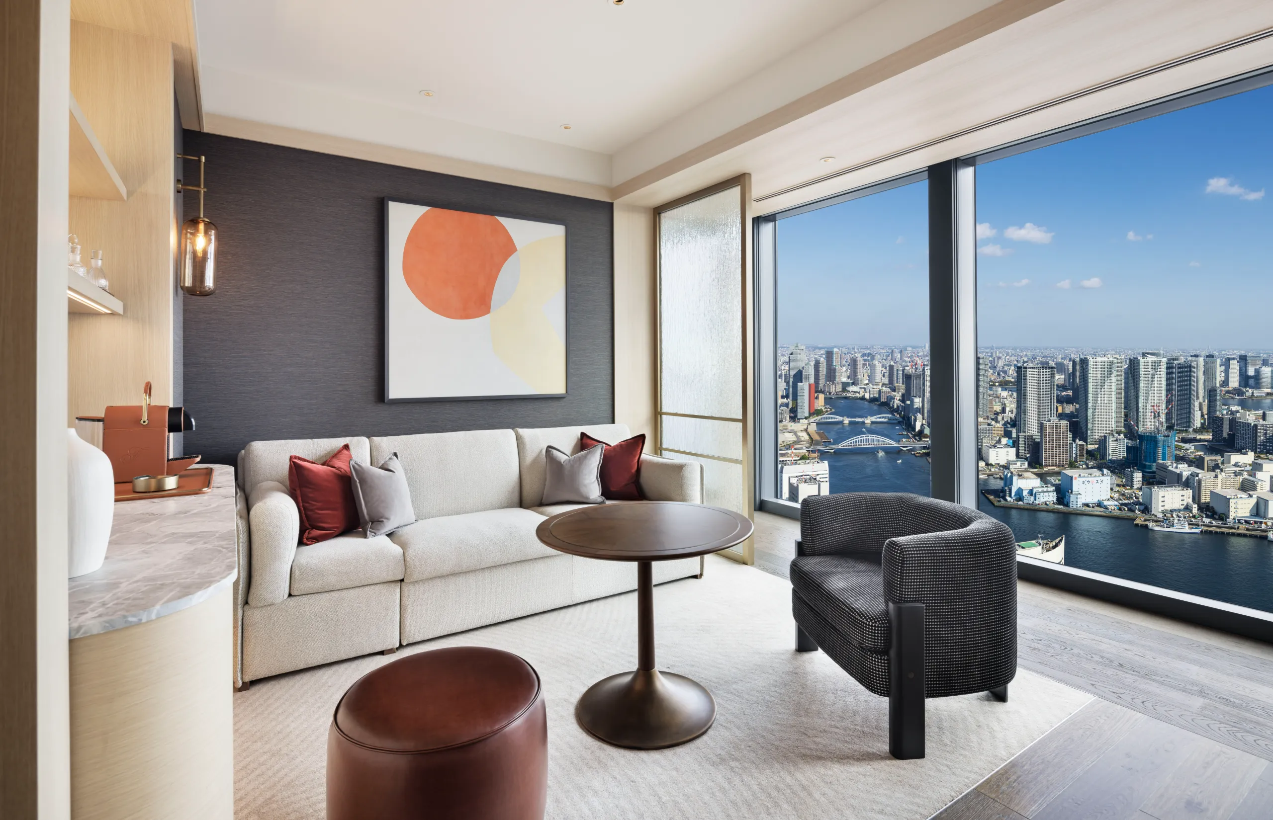 Fairmont Tokyo | Fairmont Gold Suite | Living Room