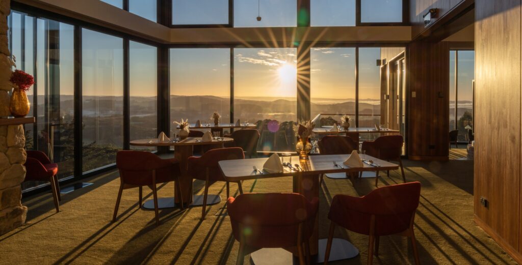 Sequoia Lodge | Restaurant