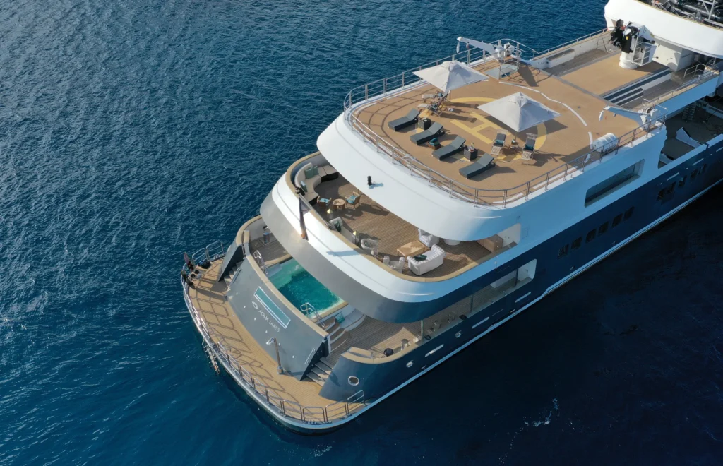 Aqua Lares | Exterior