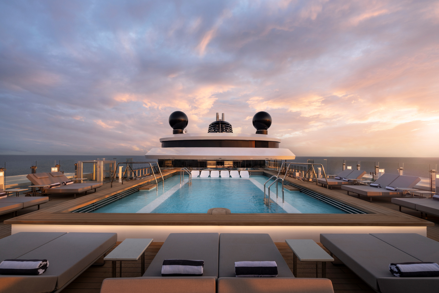 The Ritz-Carlton Yacht Collection The Ritz-Carlton Yacht Collection