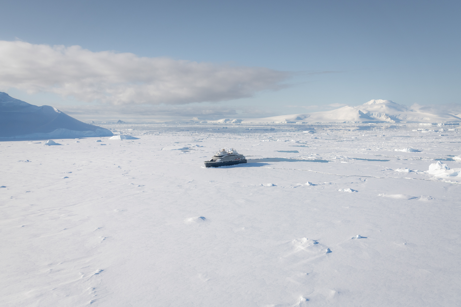 PONANT EXPLORATIONS PONANT EXPLORATIONS