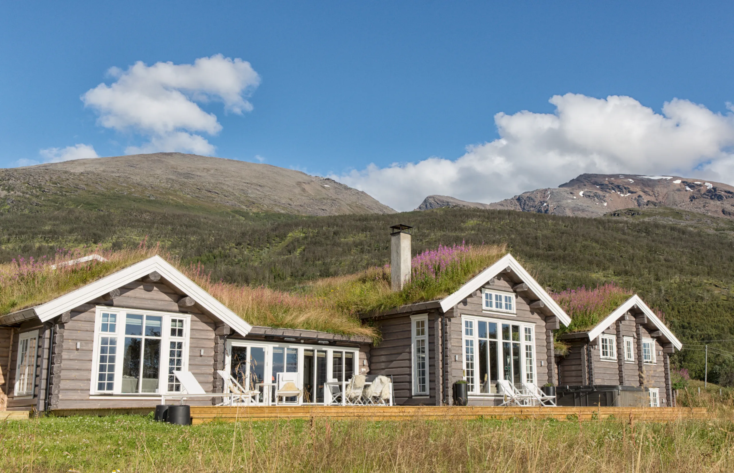 Arctic luxury stays | Lyngen Lodge exterior