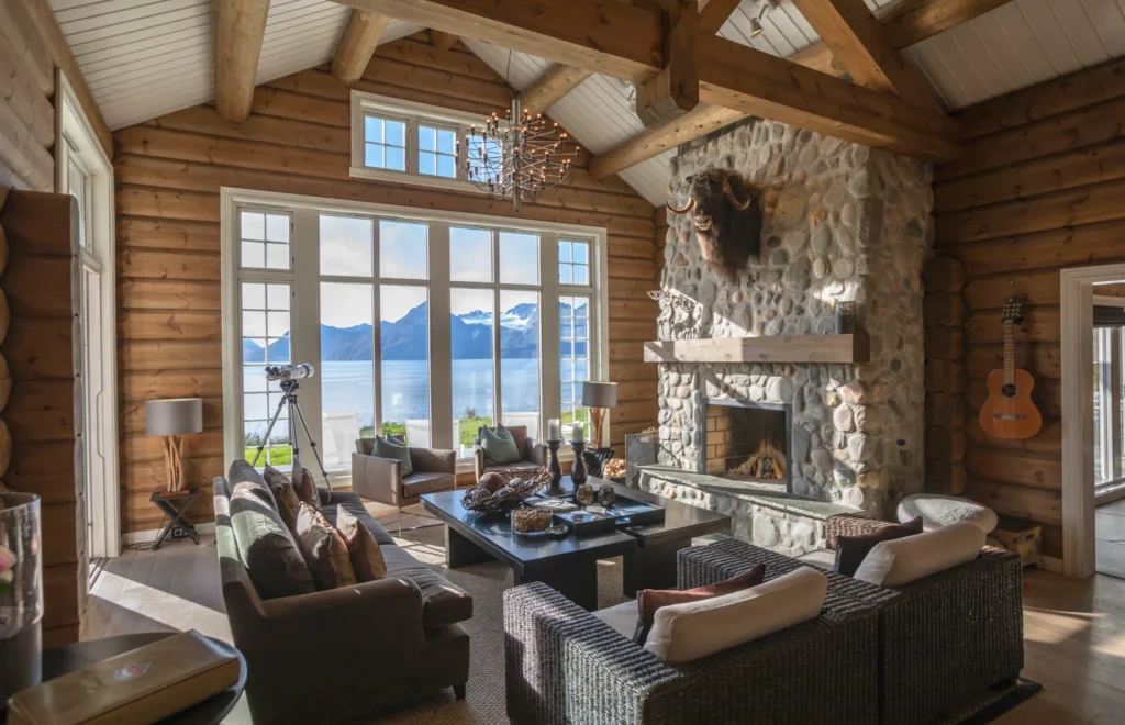 Arctic luxury stays | Lyngen Lodge interior