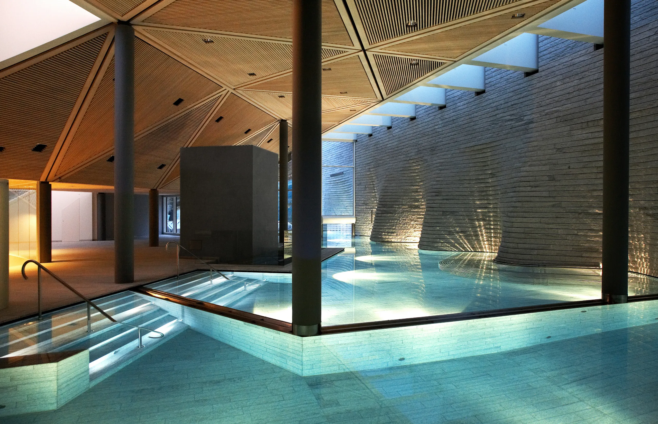 Swiss Grandeur | Tschuggen Grand Hotel Arosa Pool