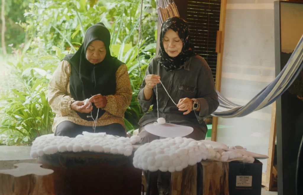 The Datai Langkawi | Upcycling slippers into stool cushions by The Kanshalife Project