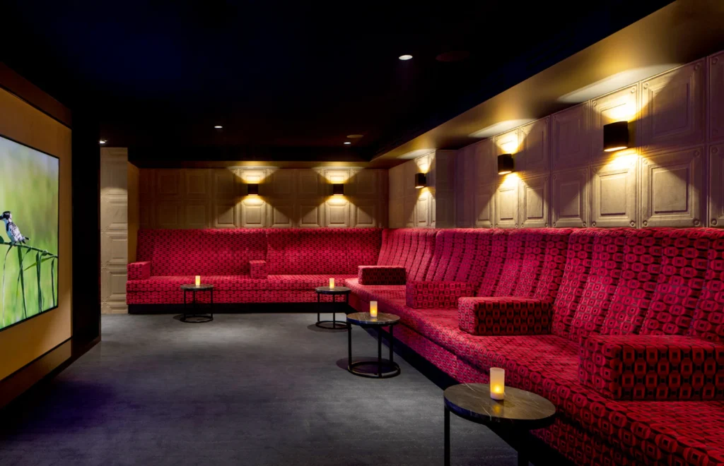 AmaMagna Cinema | AmaWaterways