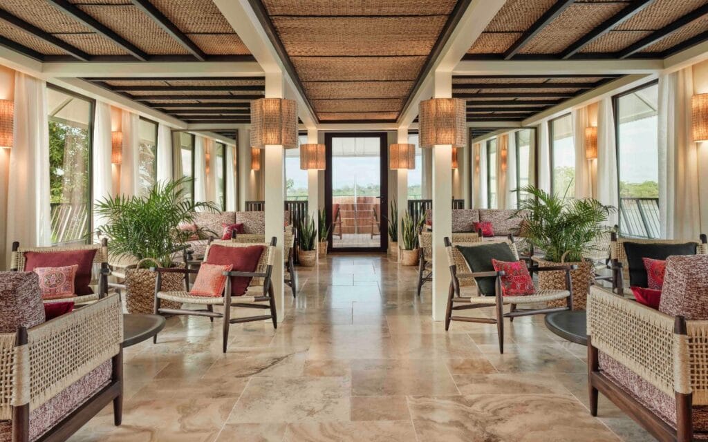 Pure Amazon Riverboat | Veranda Lounge