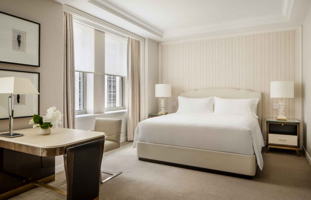 Waldorf Astoria New York | Park Avenue | Junior Suite Bed | Hilton