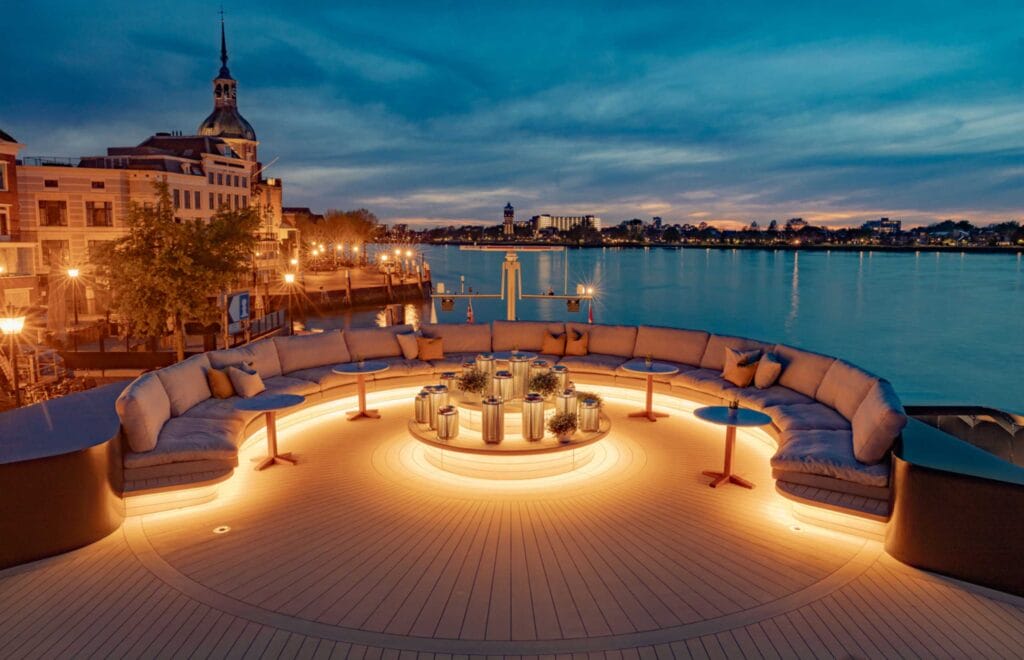 2025 Luxury Travel Gold List Awards - APT Luxury Travel