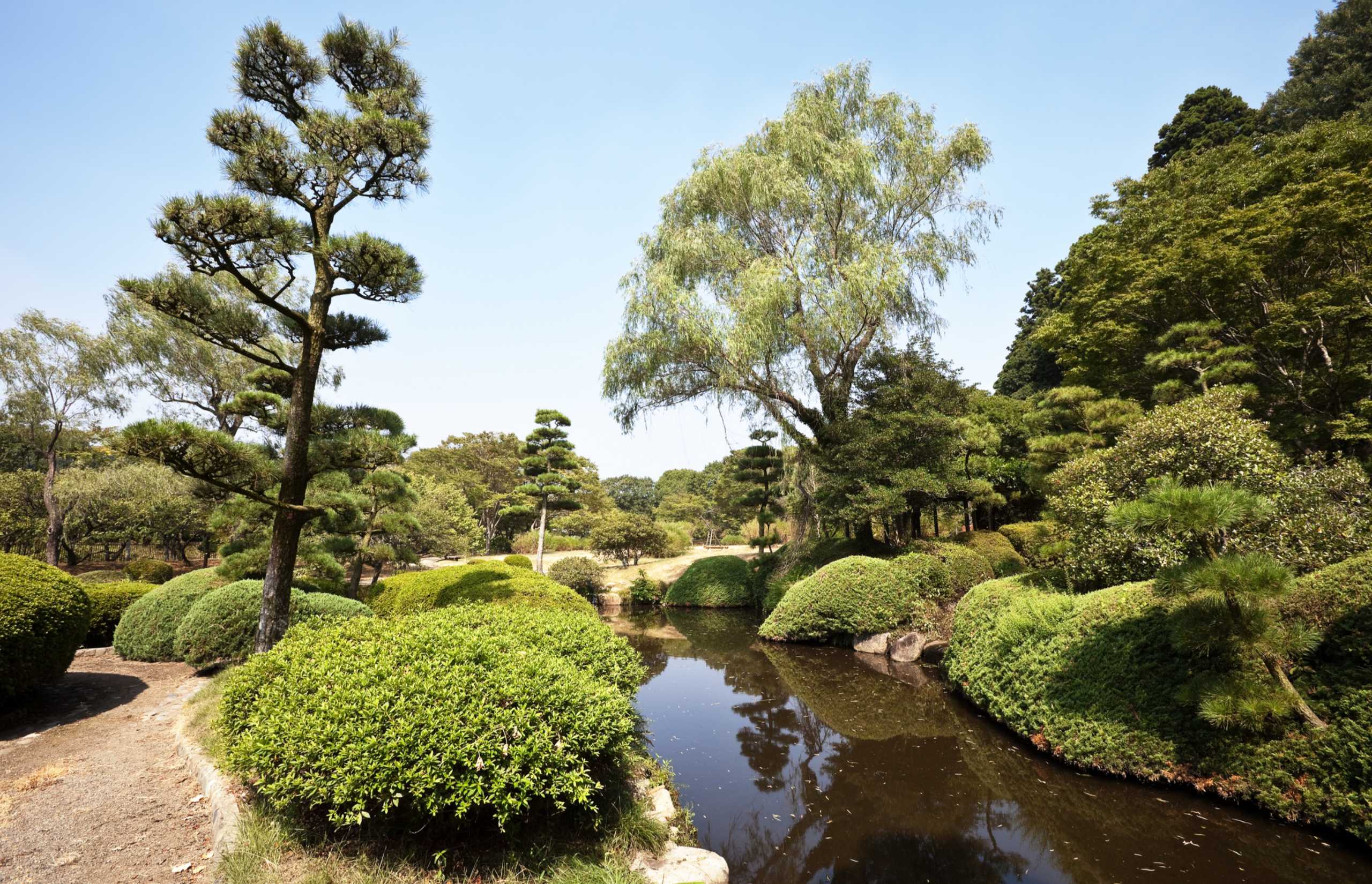 Kairakuen Park in Mito city, Japan | Japanese gardens