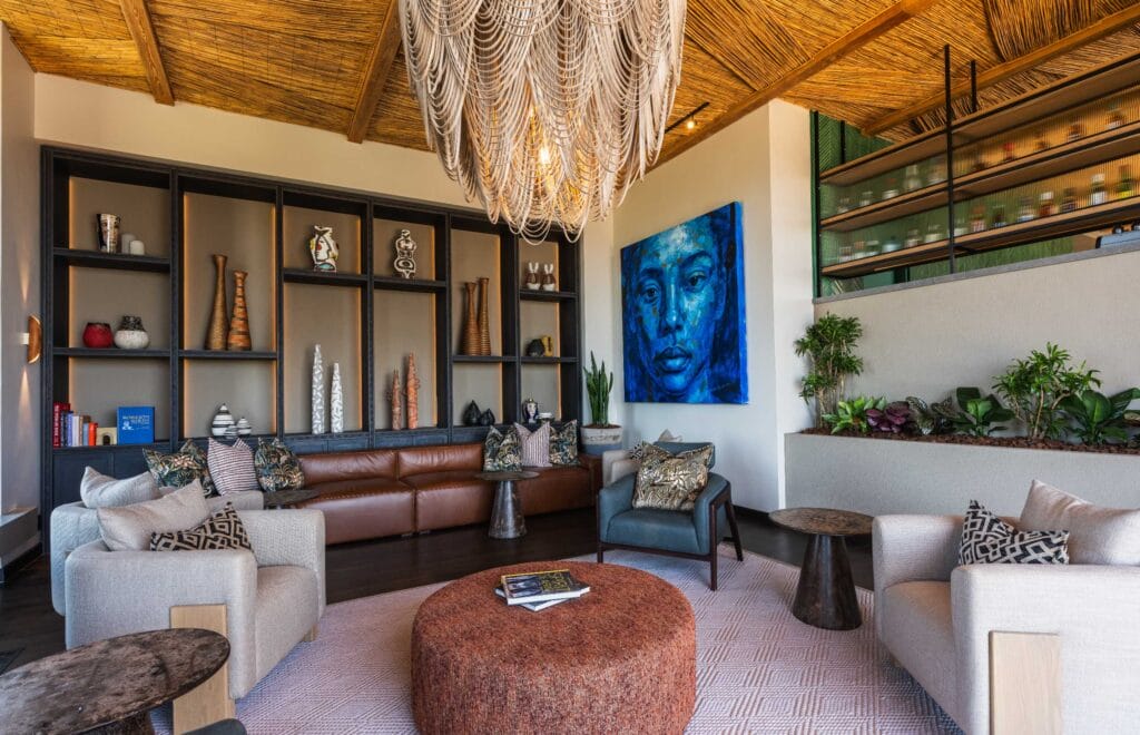 Hiddn lounge with art