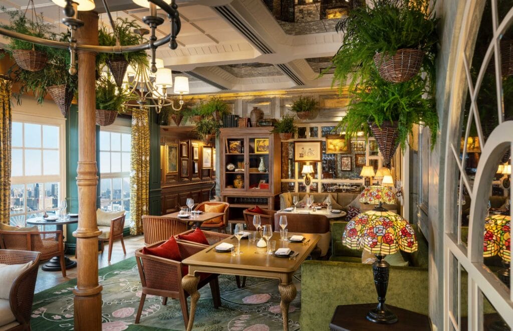 The Aubrey Curio Lounge in Mandarin Oriental