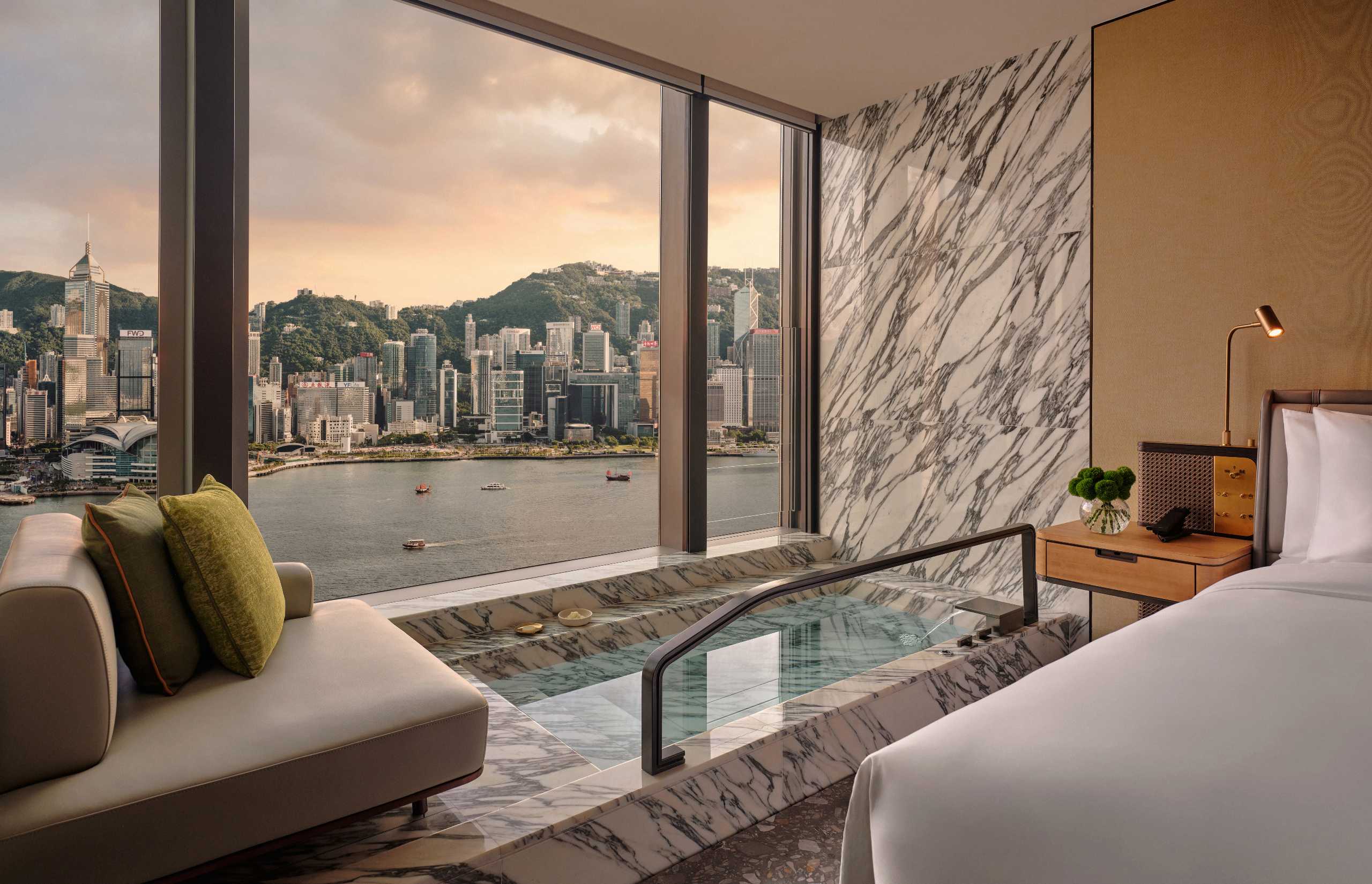The best luxury hotels for a Hong Kong stopover The best luxury hotels for a Hong Kong stopover