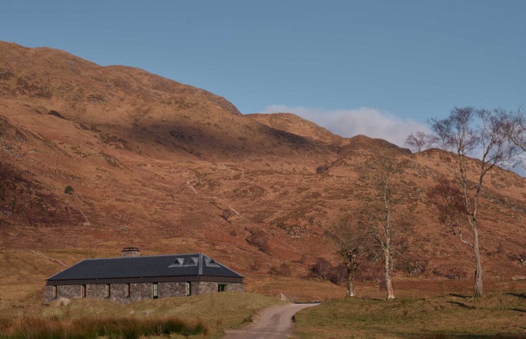 Kilchoan Estate by Dunton | Photo Credits: Rebecca Reid/Waldo Works