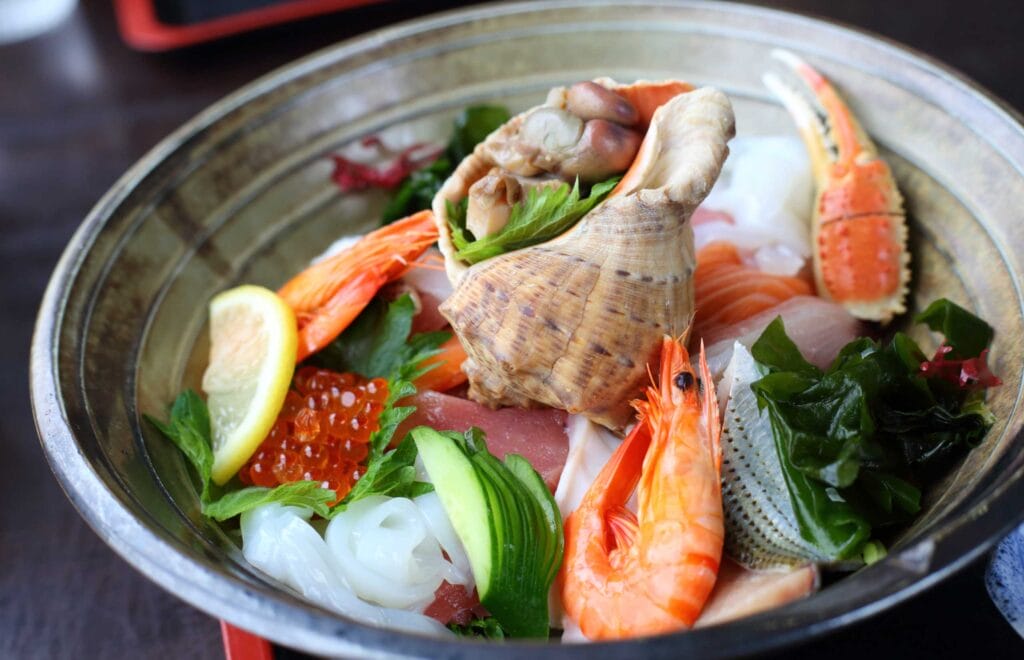 Noto-don seafood bowl