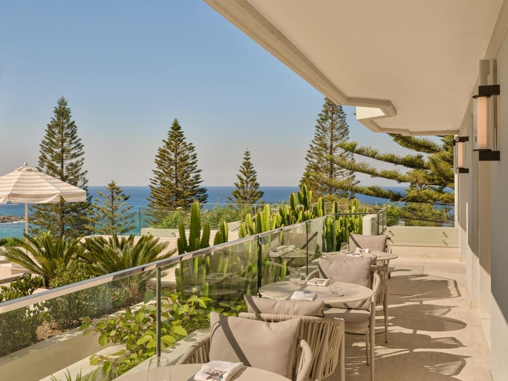 InterContinental Sydney Coogee Beach | Club InterContinental lounge