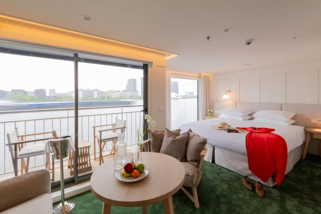 Solara Owners Suite