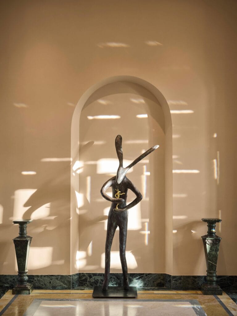 Collegio alla Querce Statue
