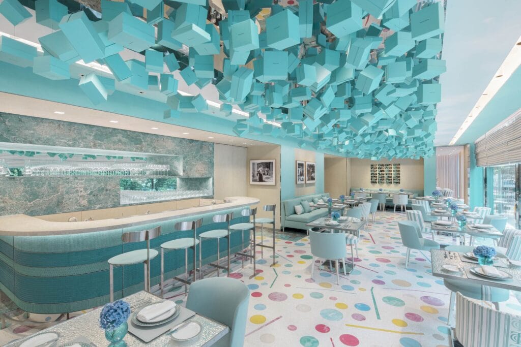 Tiffany & Co Blue Box Cafe in Hong Kong