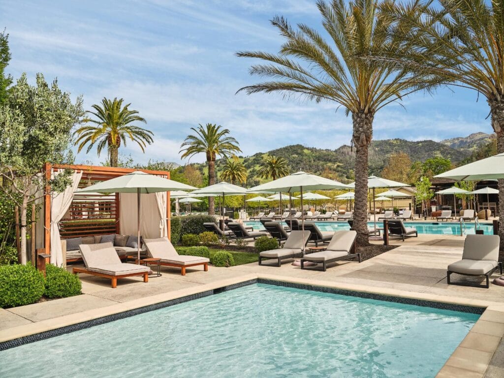  Solage, Auberge Resorts Collection pool area