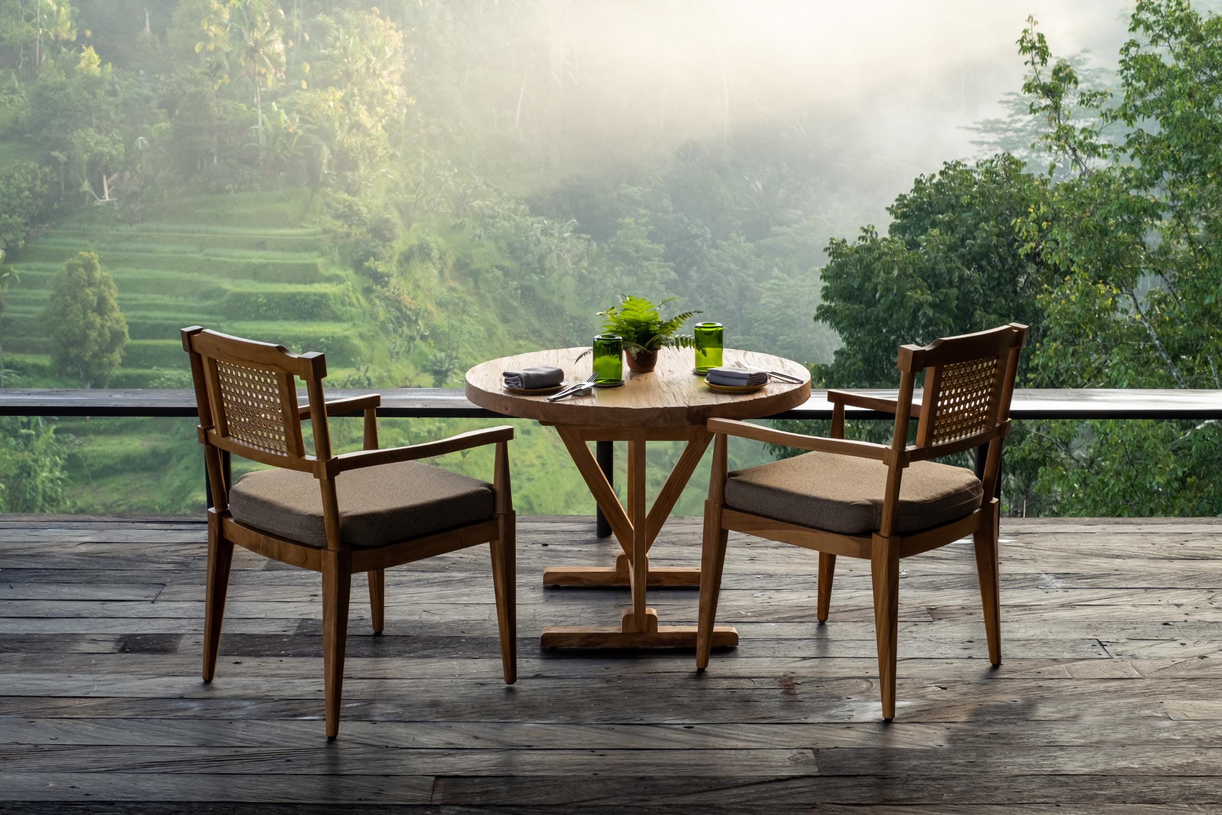 A serene dining setup at Buahan, a Banyan Tree Escape