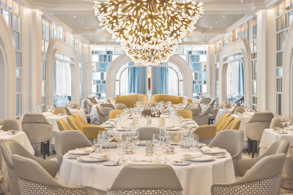 Grand Dining Room aboard Oceania Allura