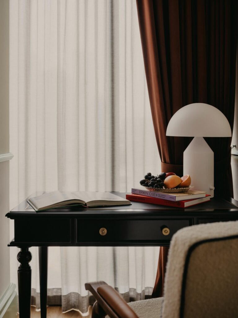 Nomad Hilton Singapore Room