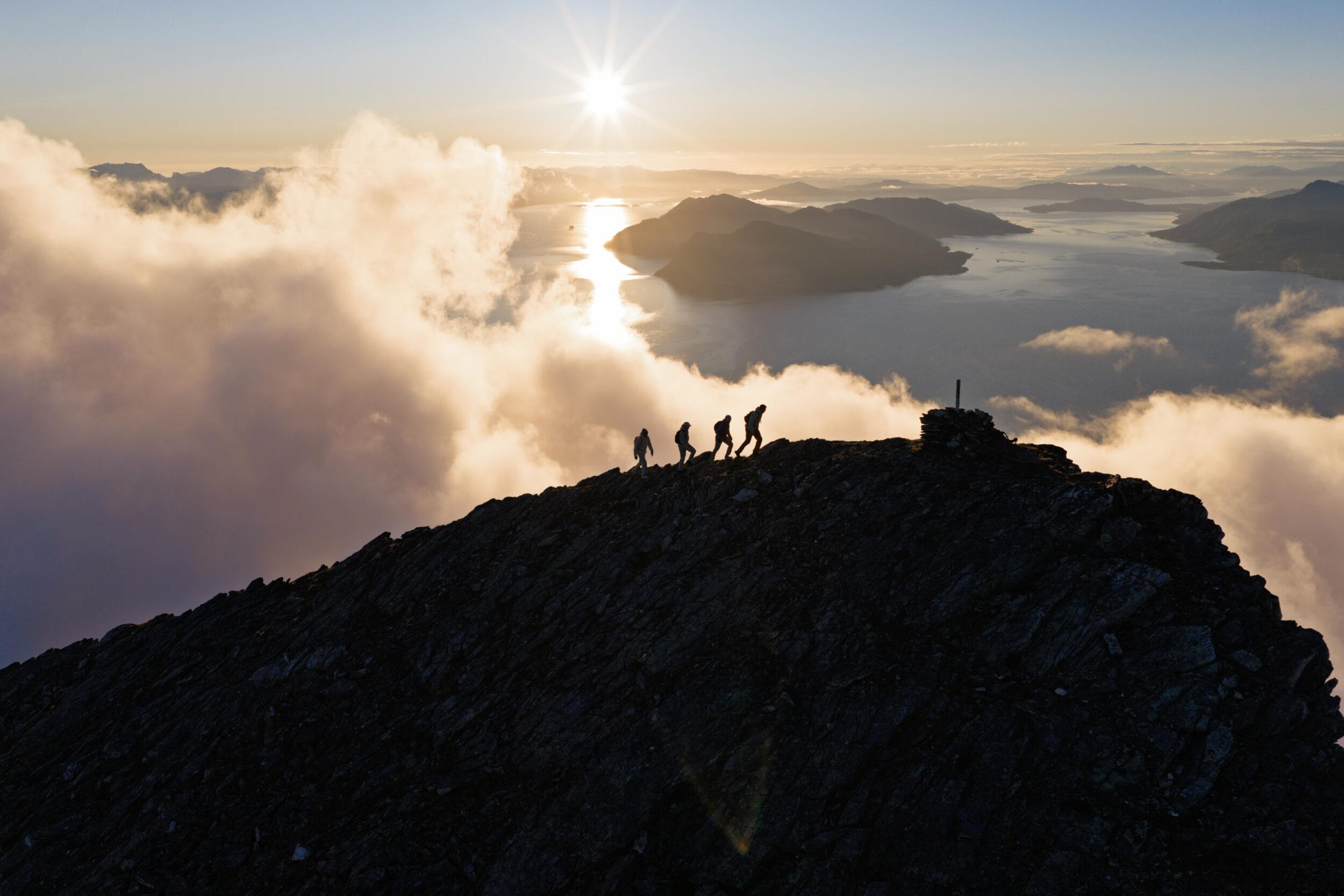 Norrøna Lodge: Hiking in remote landscape with water views | Credit Mathias Jensen
